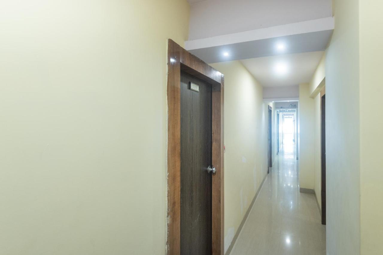 Oyo 49867 Hotel Kalpana Residency Bombay Esterno foto