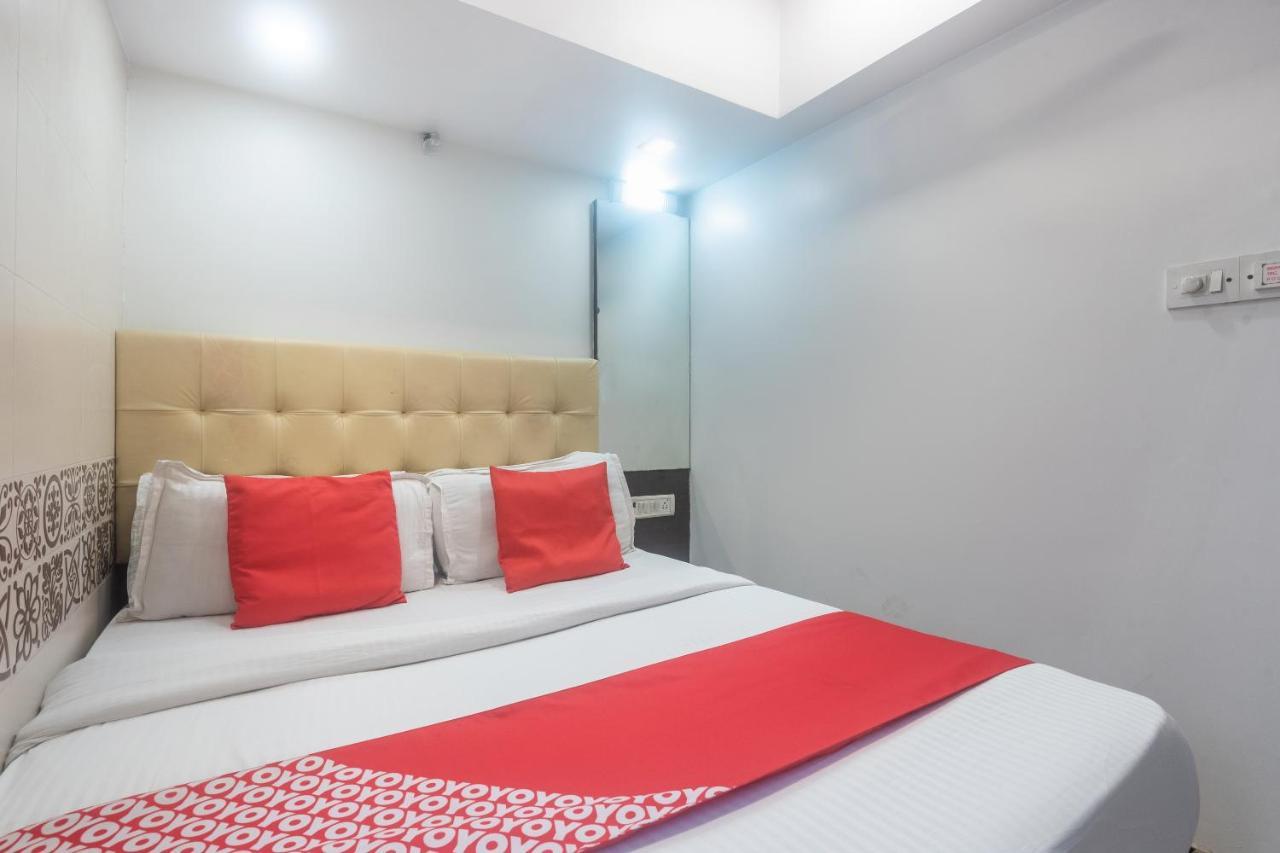 Oyo 49867 Hotel Kalpana Residency Bombay Esterno foto