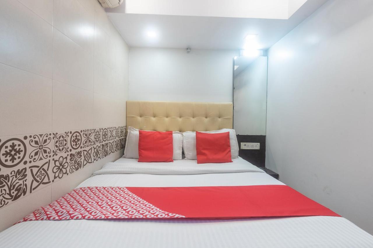 Oyo 49867 Hotel Kalpana Residency Bombay Esterno foto